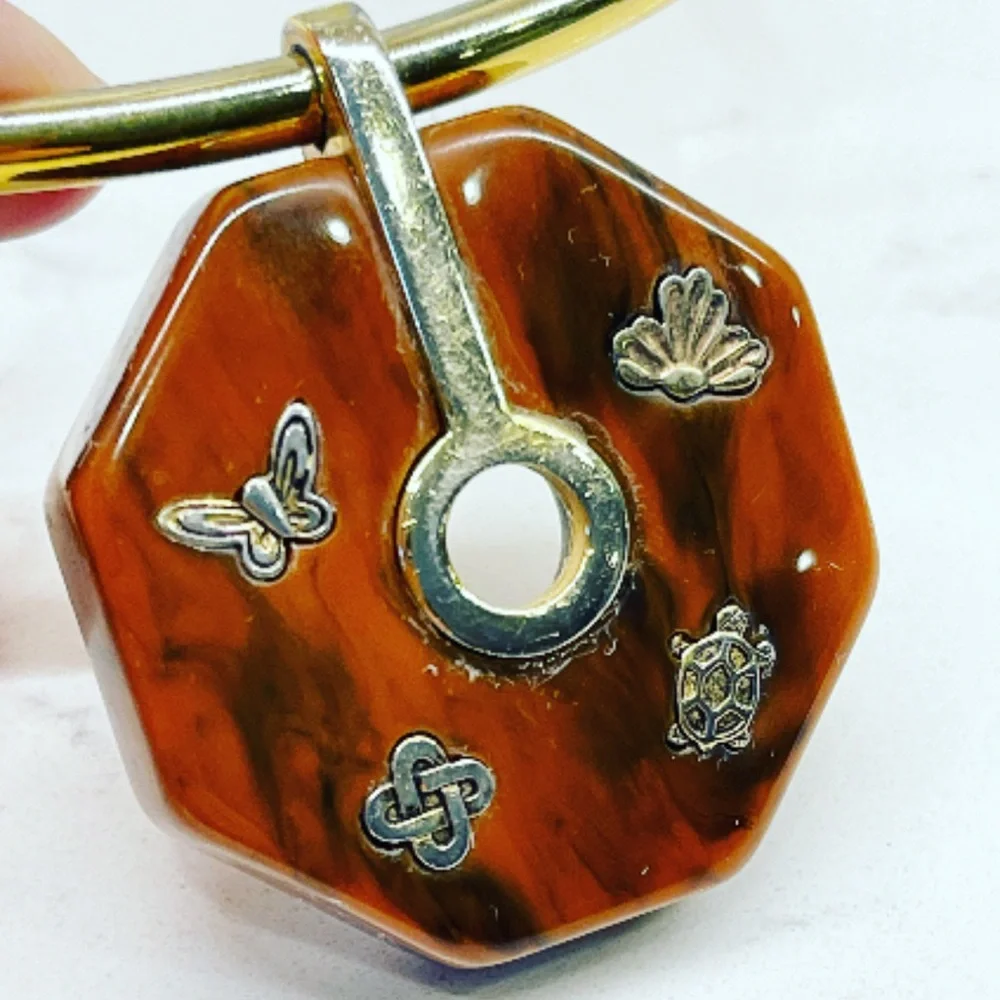 Givenchy Tortoiseshell Necklace - Vintage with History - Picture 3 of 15